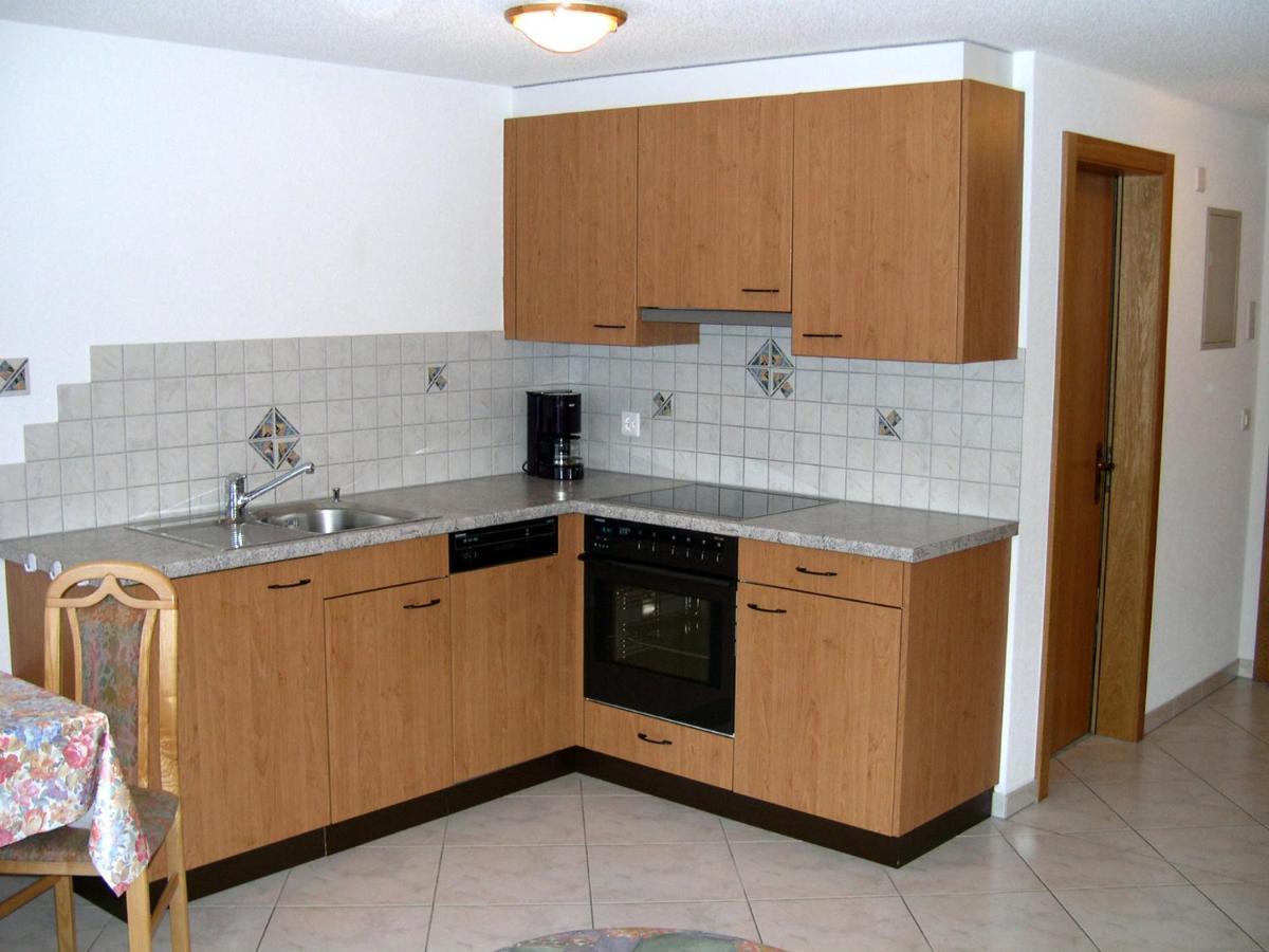 Ferienhaus Antigua Saas-Grund Habitación foto