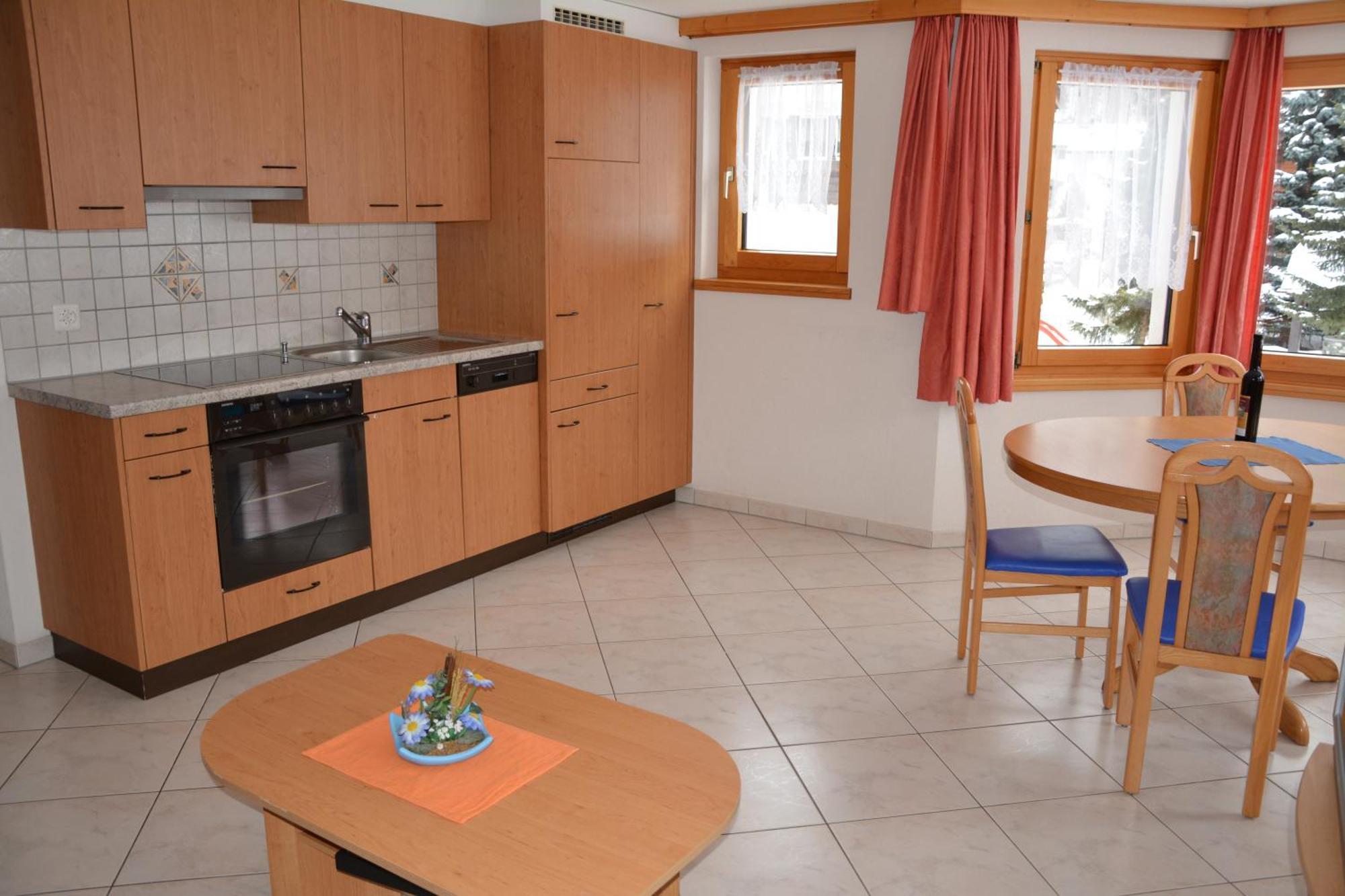 Ferienhaus Antigua Saas-Grund Habitación foto